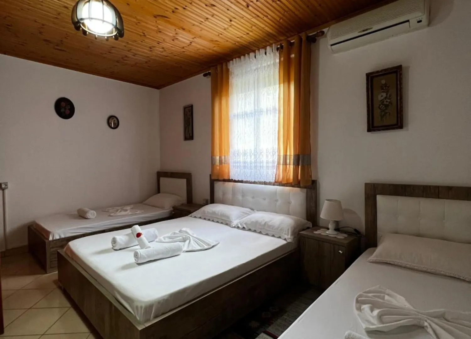 Guesthouse Emiljano Berat