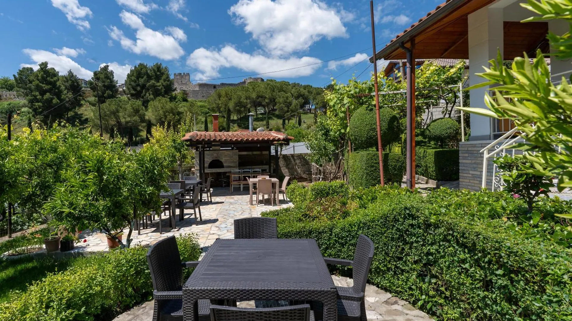 Guesthouse Emiljano Μπεράτ Αλβανία